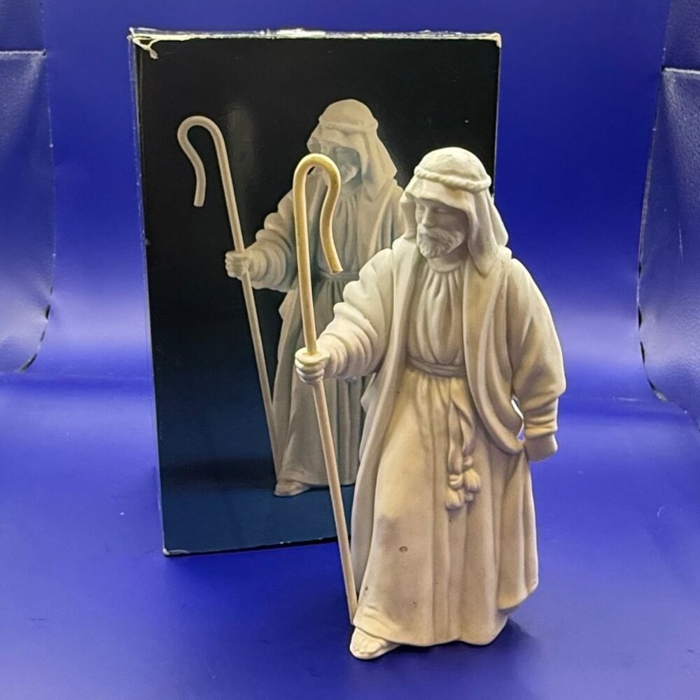 Vintage Avon Nativity Collectible THE SHEPHERD Porcelain Figurine 1983